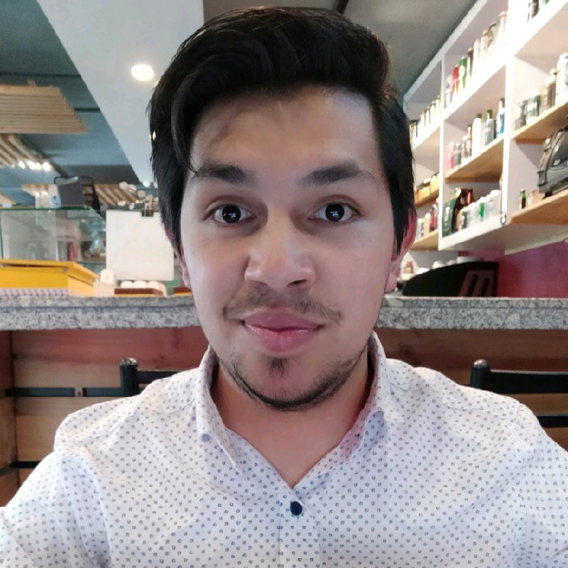 Alvaro - Líder de Desarrollo